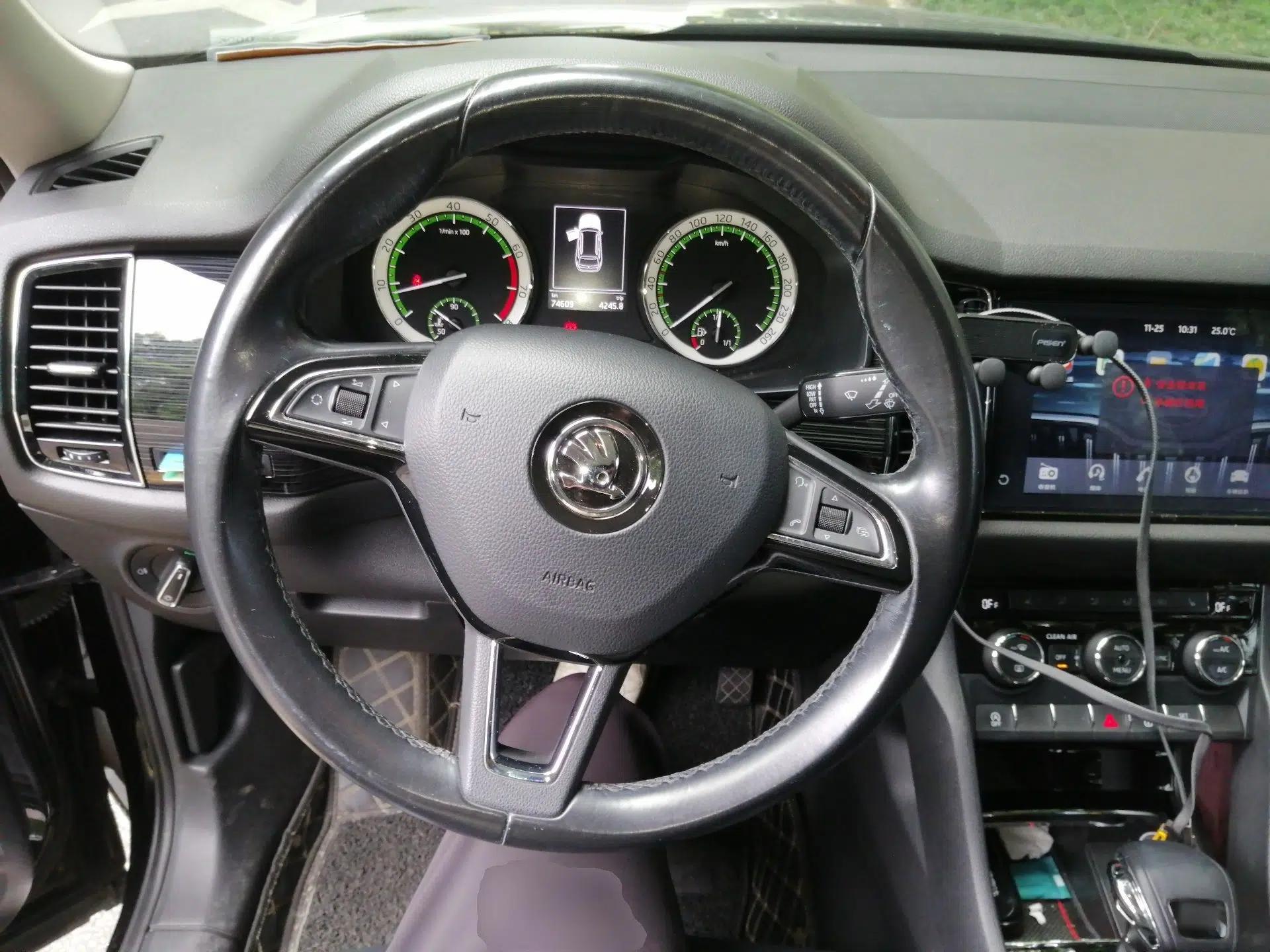 Skoda Kodiaq 2018 Restyled TSI330 7-Seater Two-Wheel Drive Luxury Enjoyment Edition — миниатюра 10
