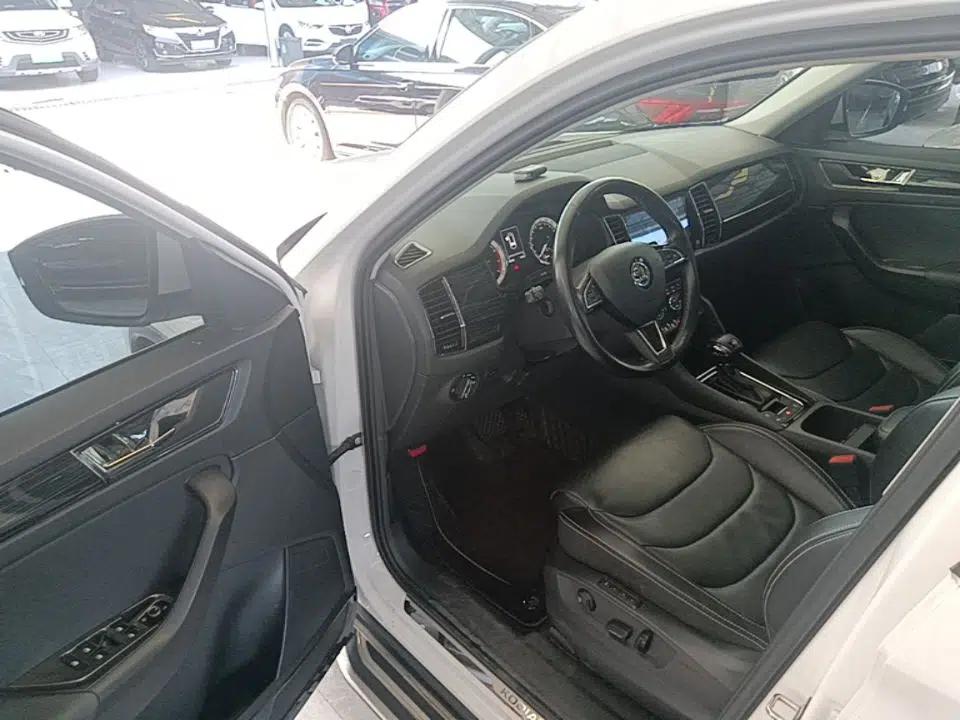 Skoda Kodiaq 2018 Restyled TSI330 7-Seater Two-Wheel Drive Luxury Tech Edition — миниатюра 18
