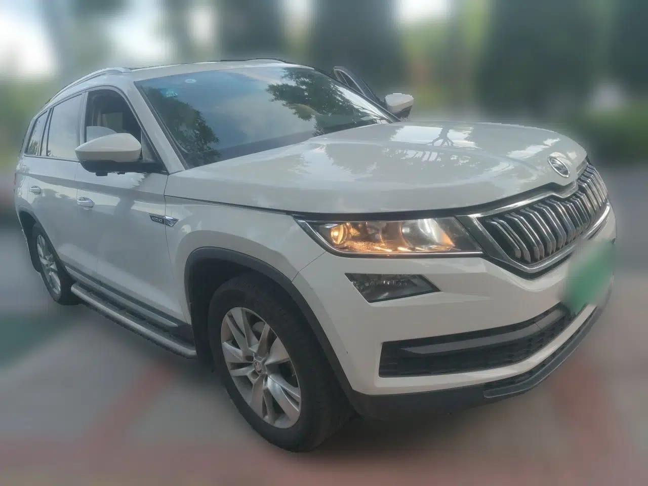 Skoda Kodiaq 2017 TSI330 5-Seat Two-Wheel Drive Luxury Edition — миниатюра 3