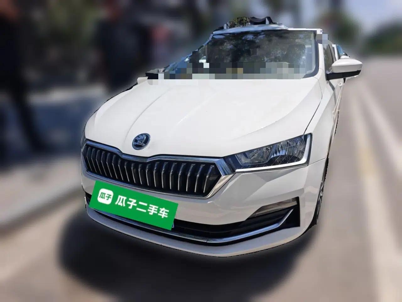 Skoda Rapid 2020 1.5L Automatic Comfort Edition — миниатюра 2