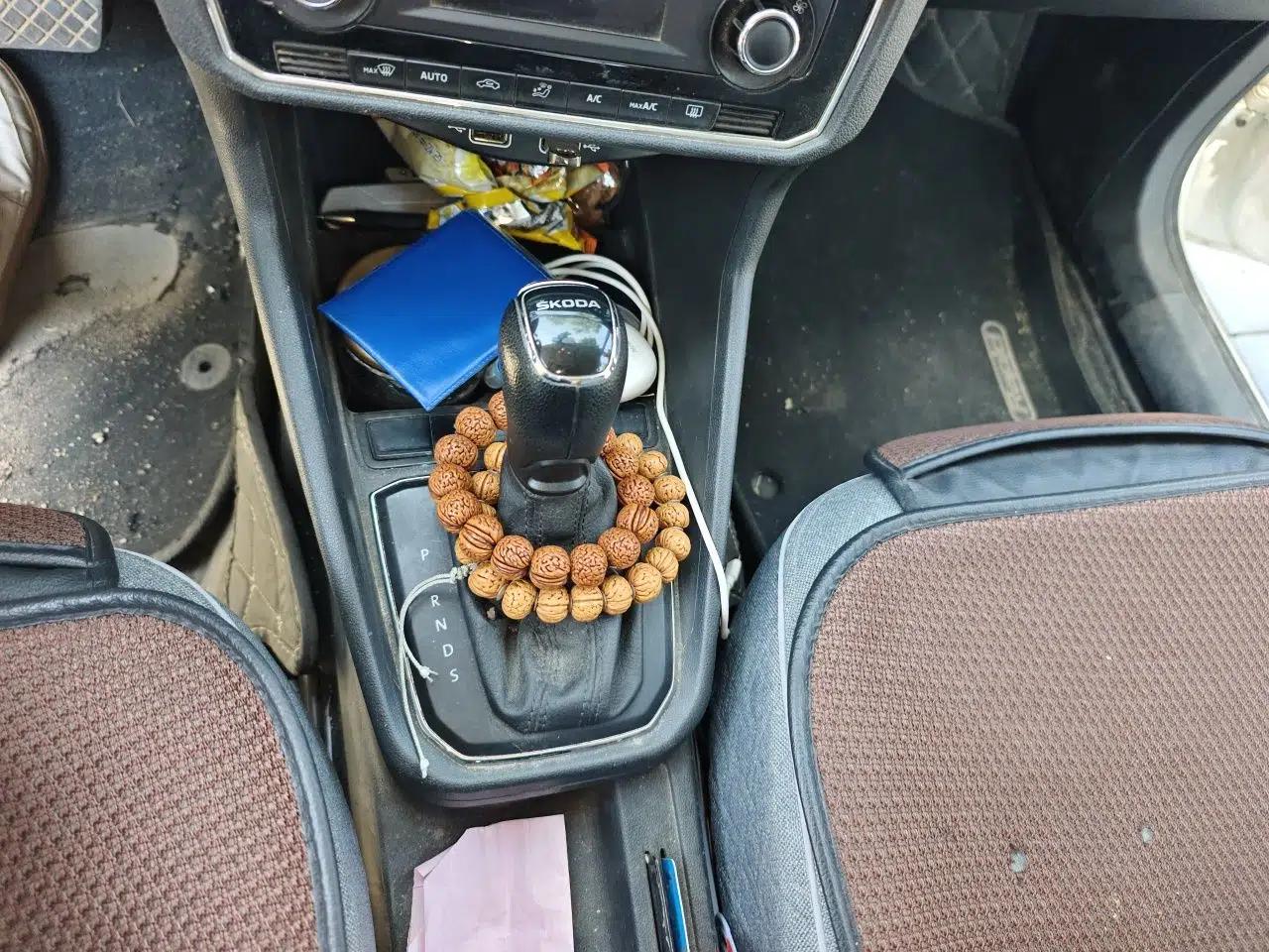 Skoda Rapid 2020 1.5L Automatic Comfort Edition — миниатюра 14