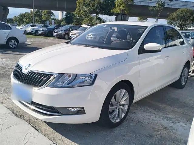 Skoda Rapid 2018 1.6L Automatic Comfort Edition
