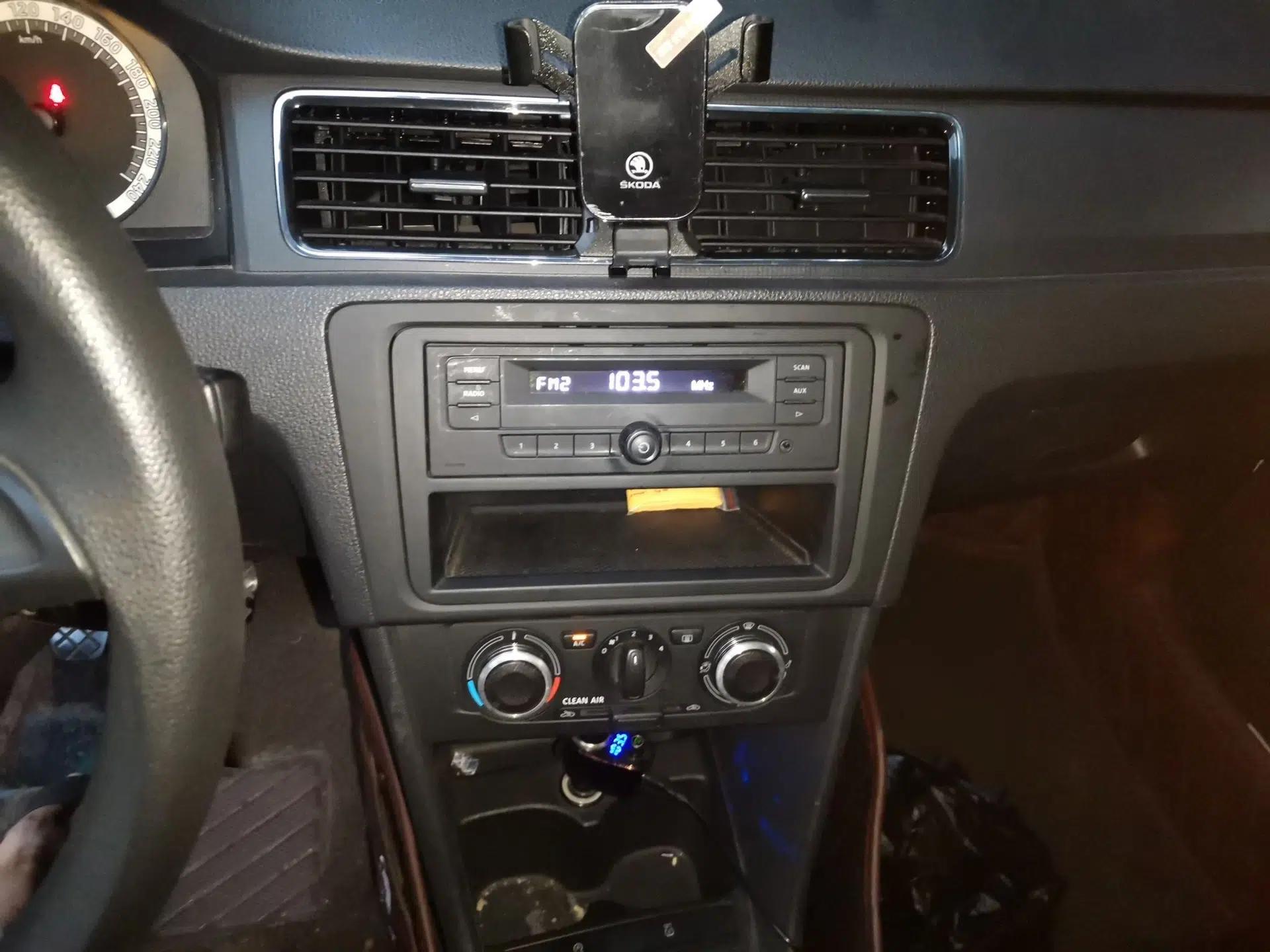 Skoda Rapid 2019 Revised Version 1.5L Manual Standard Edition China VI — миниатюра 12