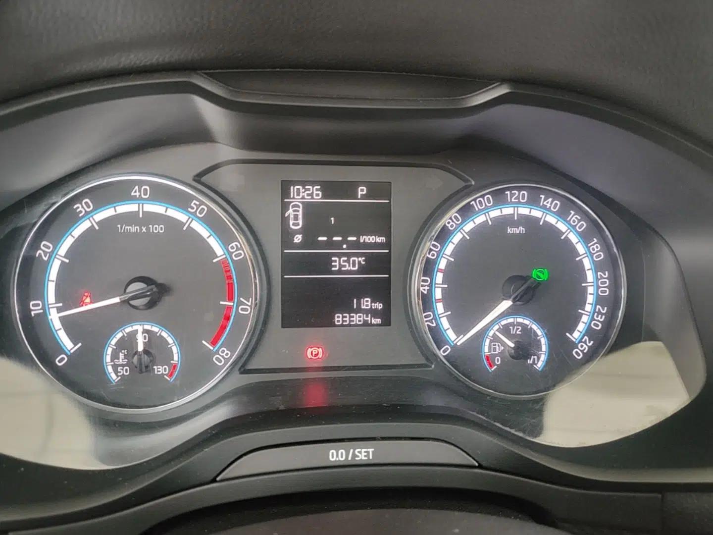 Skoda Karoq 2019 TSI280 Comfort Plus Version China VI Standard — миниатюра 14