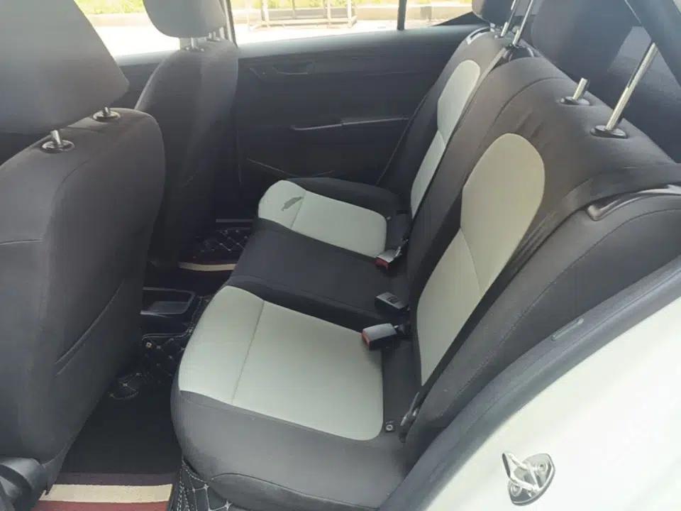 Skoda Fabia 2016 1.4L Automatic Car Enjoy Edition — миниатюра 20