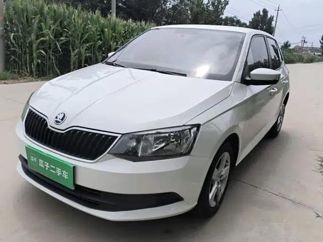 Skoda Fabia 2017 1.4L Automatic Car Enjoy Edition