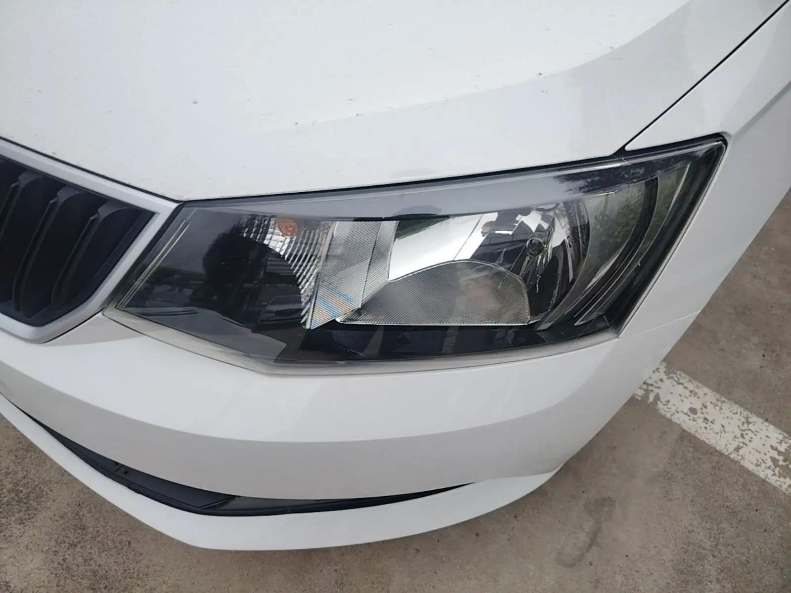 Skoda Fabia 2017 1.4L Automatic Car Enjoy Edition — миниатюра 8