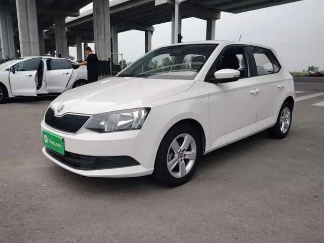 Skoda Fabia 2017 1.4L Automatic Car Enjoy Edition