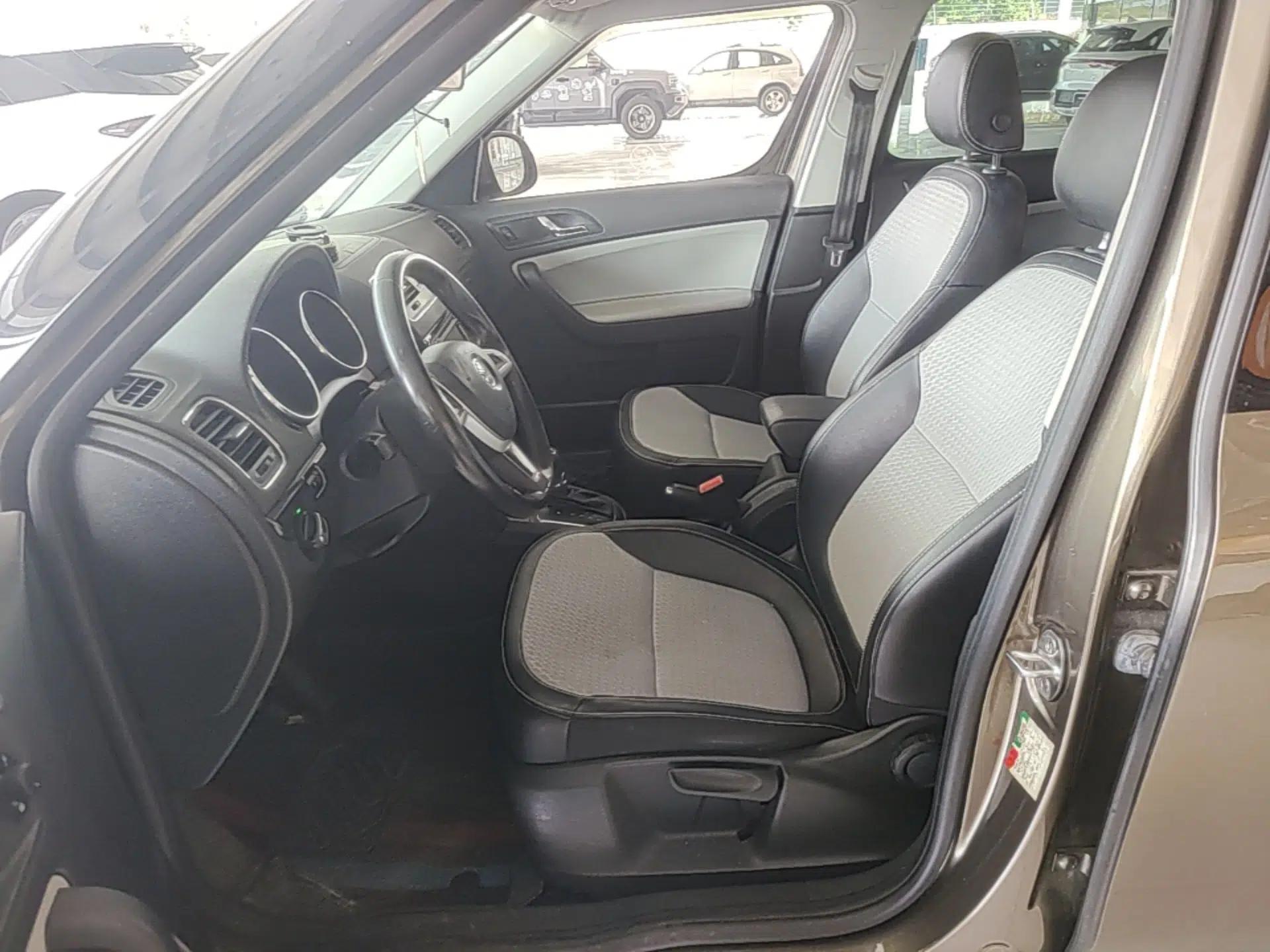 Skoda Yeti 2016 1.4TSI DSG Style Edition — миниатюра 17