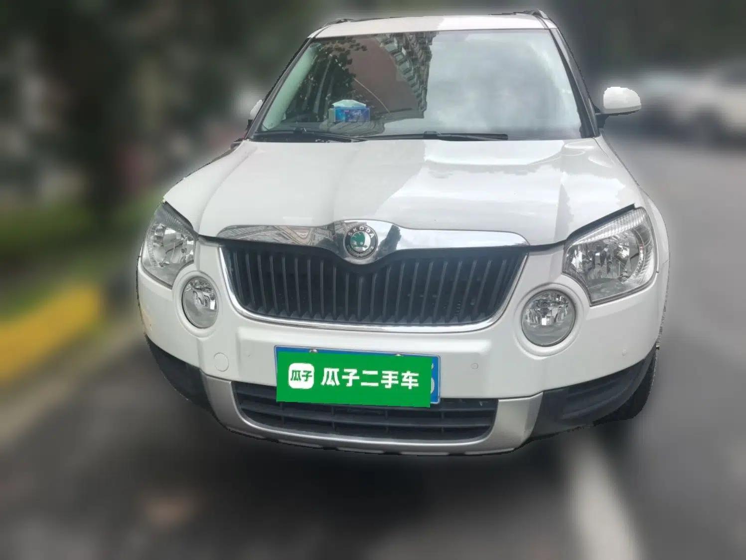 Skoda Yeti 2013 1.8T DSG Luxury Edition — миниатюра 2