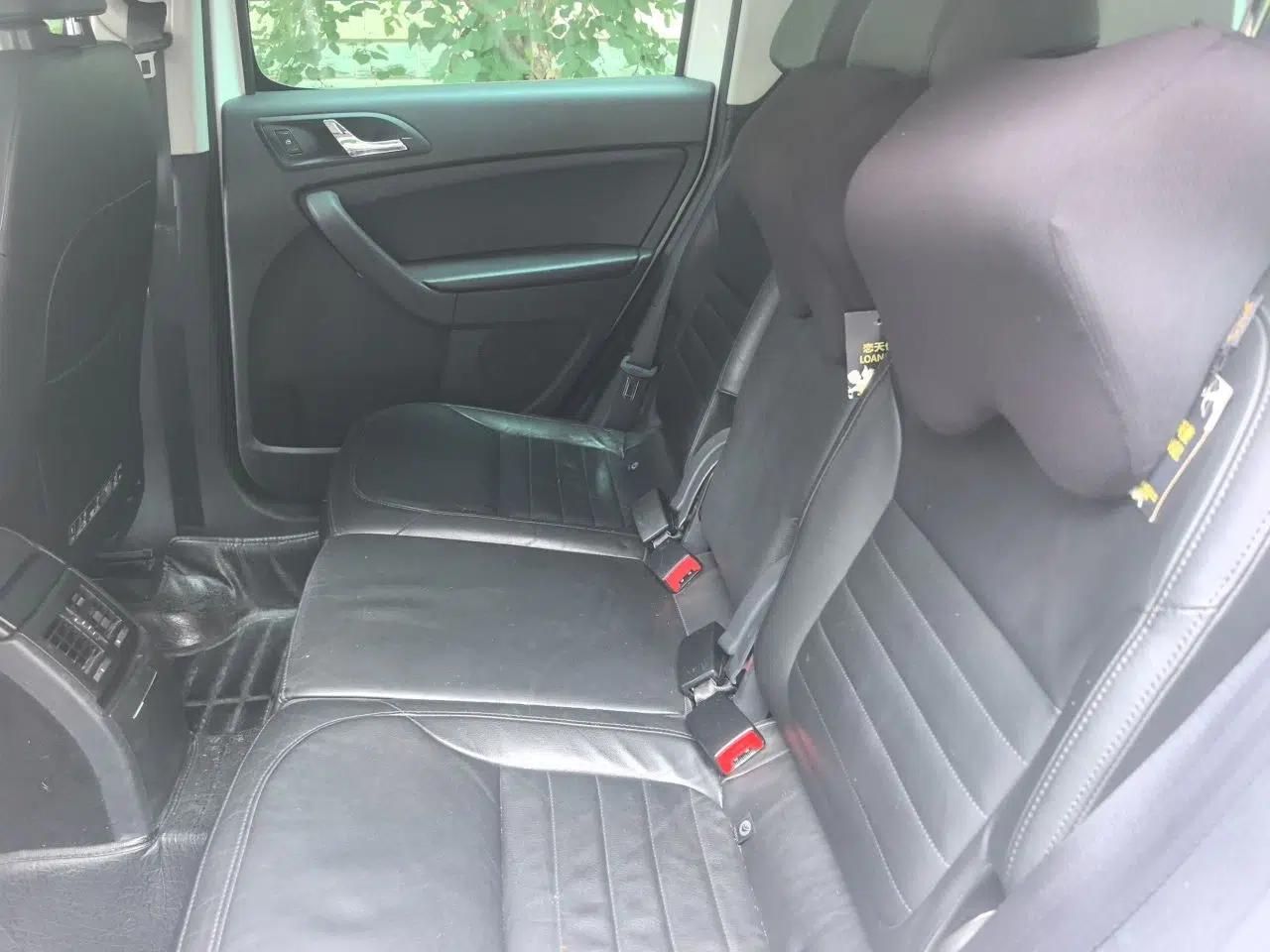 Skoda Yeti 2013 1.8T DSG Luxury Edition — миниатюра 17