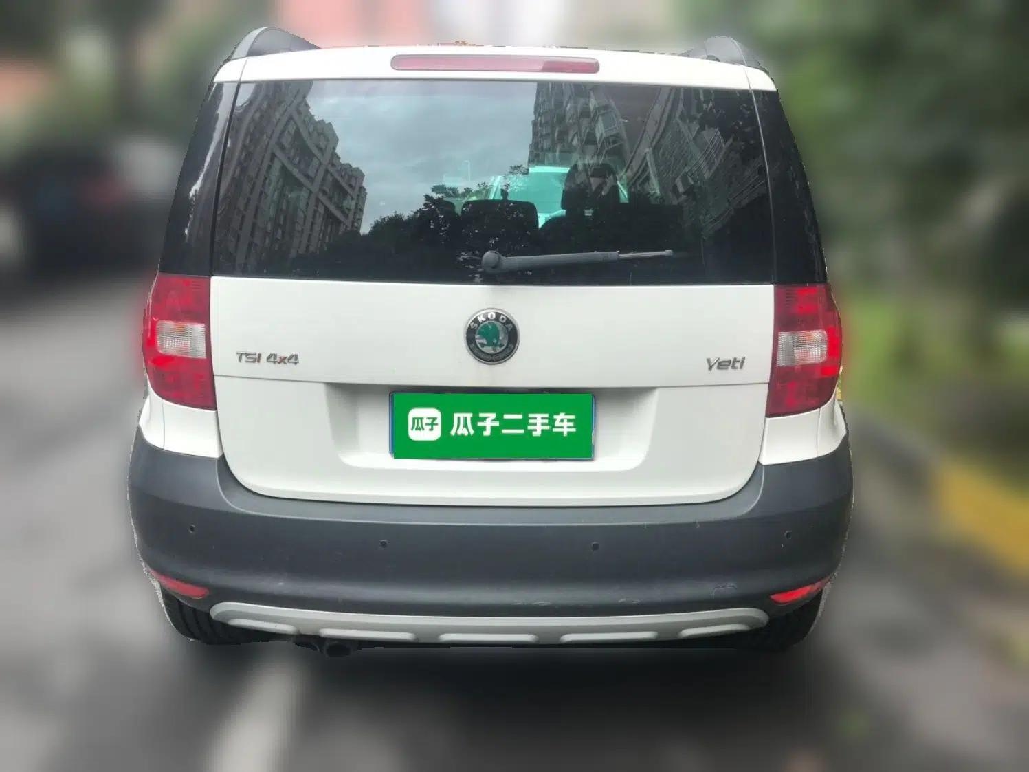 Skoda Yeti 2013 1.8T DSG Luxury Edition — миниатюра 5