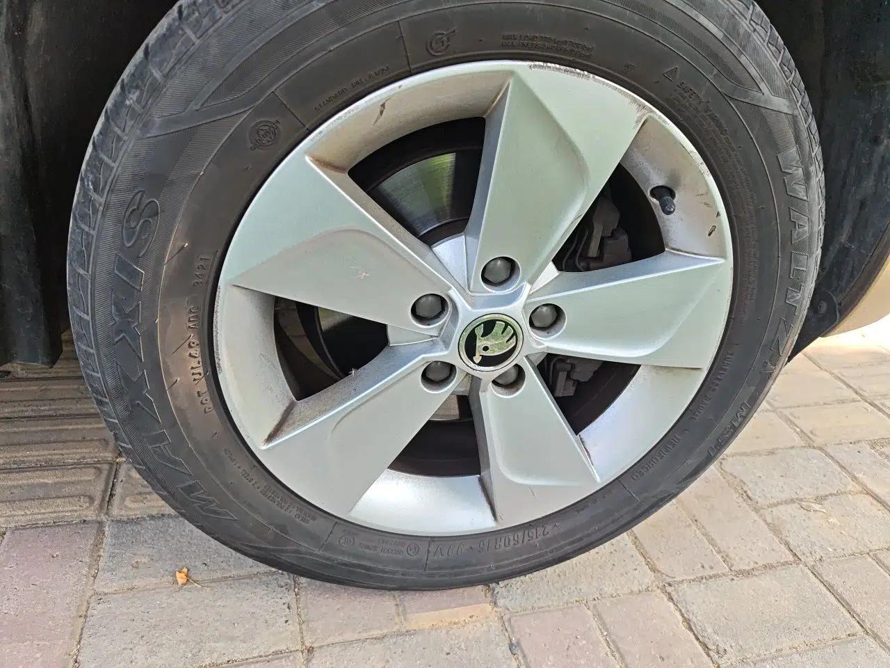 Skoda Yeti 2016 1.4TSI DSG Advanced Edition — миниатюра 8