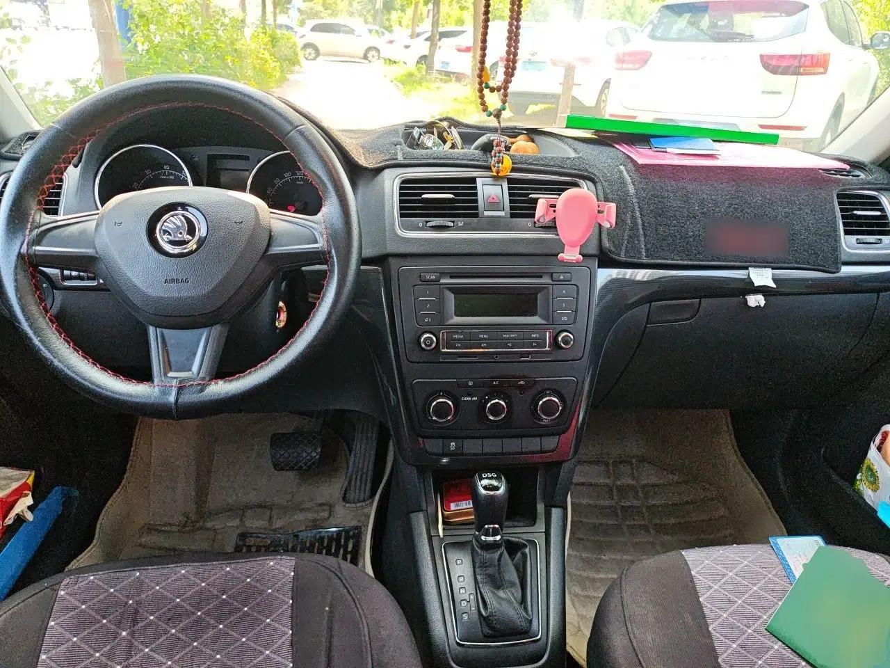 Skoda Yeti 2016 1.4TSI DSG Advanced Edition — миниатюра 9
