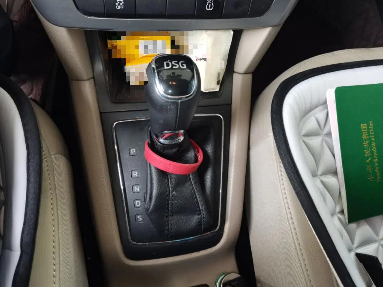 Skoda Yeti 2014 1.4 TSI DSG Phantom Edition — миниатюра 14