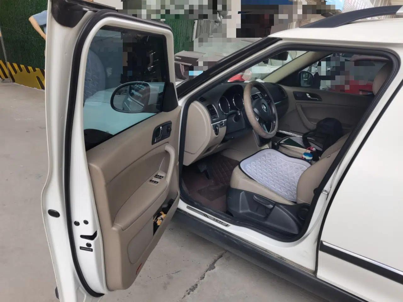 Skoda Yeti 2014 1.4 TSI DSG Phantom Edition — миниатюра 16