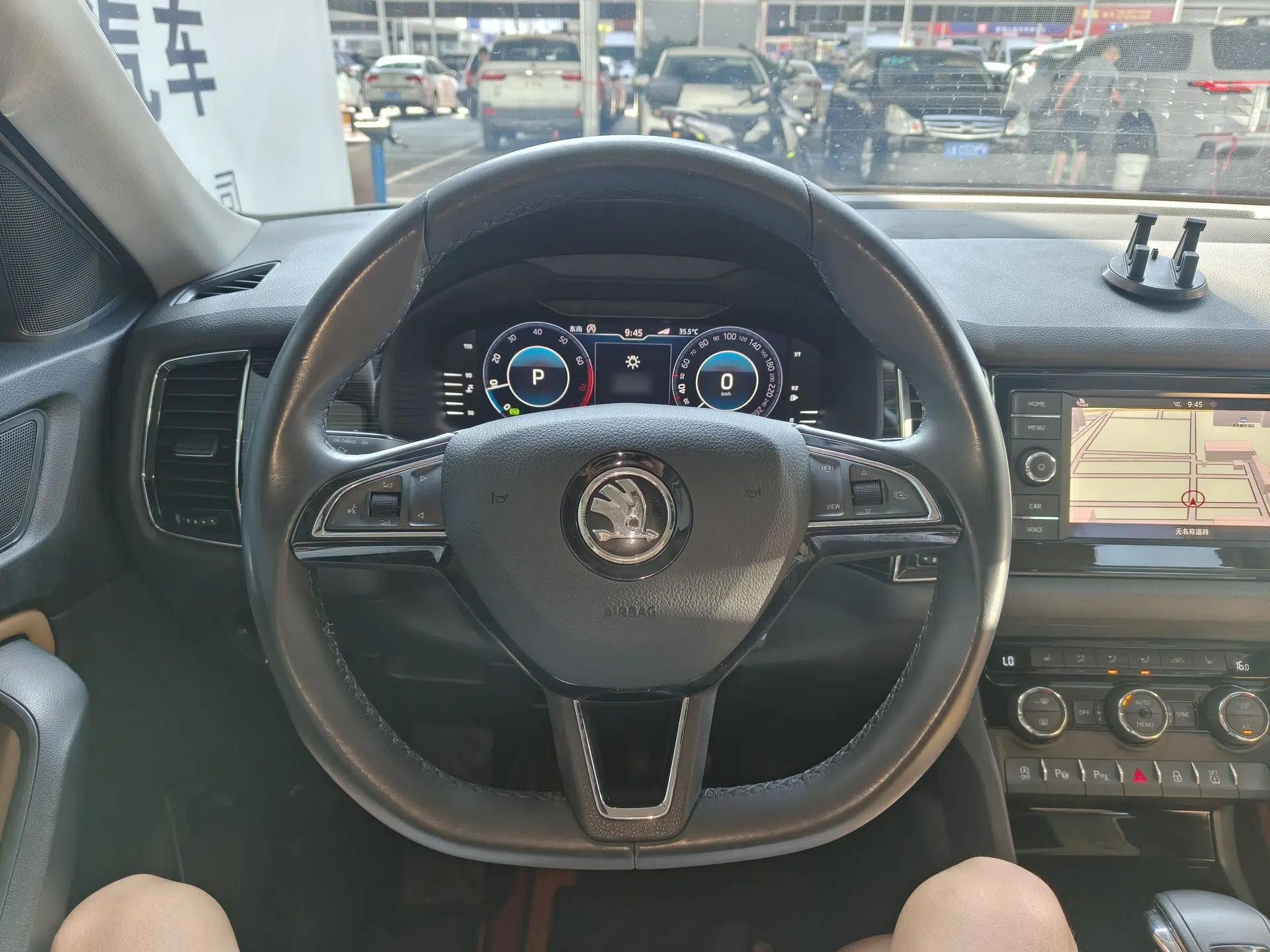 Skoda Kodiaq GT 2019 TSI330 Two-Wheel-Drive Luxury Edition China VI Standard — миниатюра 13