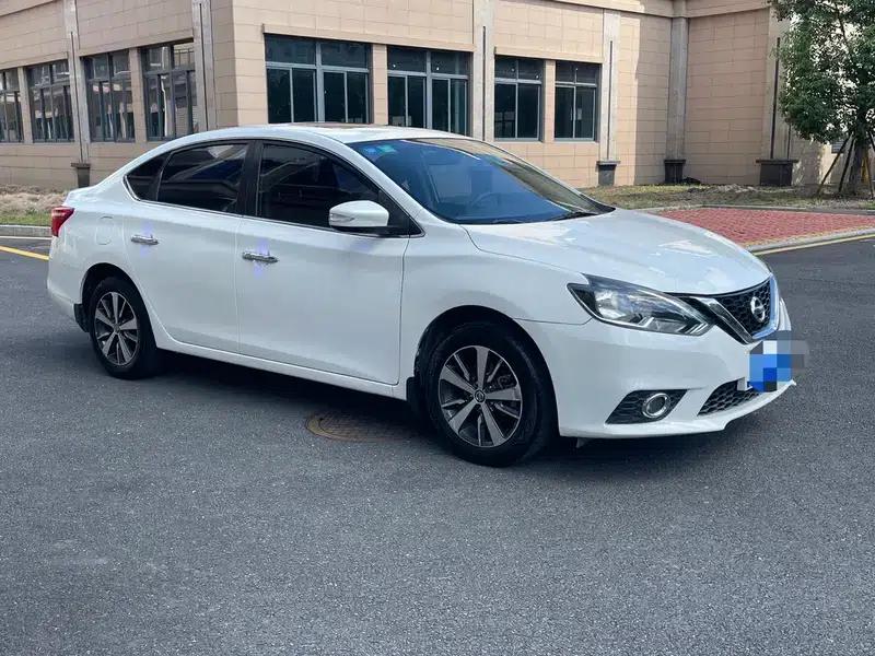 Nissan Sylphy 2016 1.6XL CVT Luxury Edition — миниатюра 3