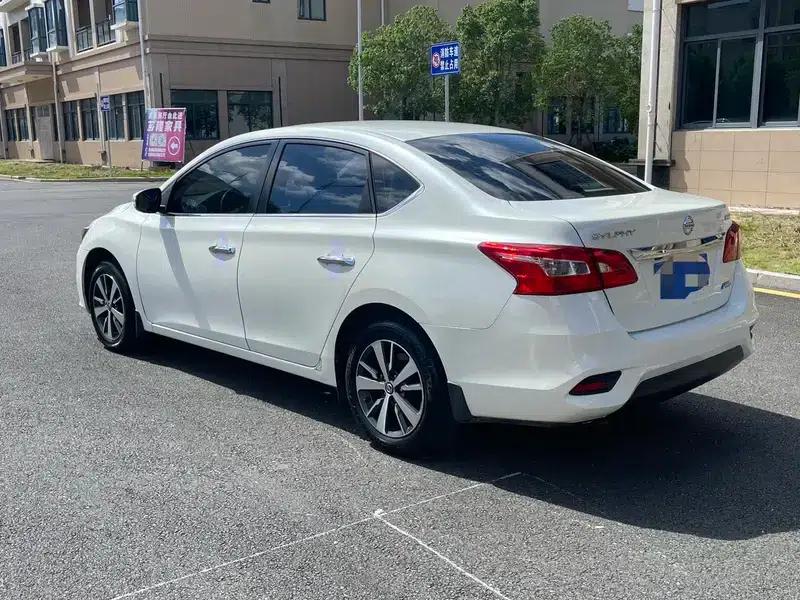 Nissan Sylphy 2016 1.6XL CVT Luxury Edition — миниатюра 4