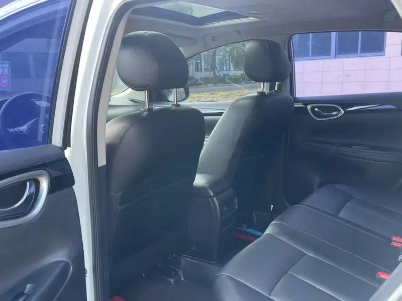 Nissan Sylphy 2016 1.6XL CVT Luxury Edition — миниатюра 9