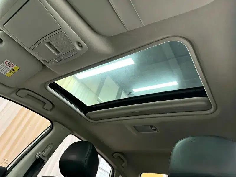 Nissan Sylphy 2019 1.6XV CVT Smart Connect Premium Edition (China VI Emission Standard) — миниатюра 19