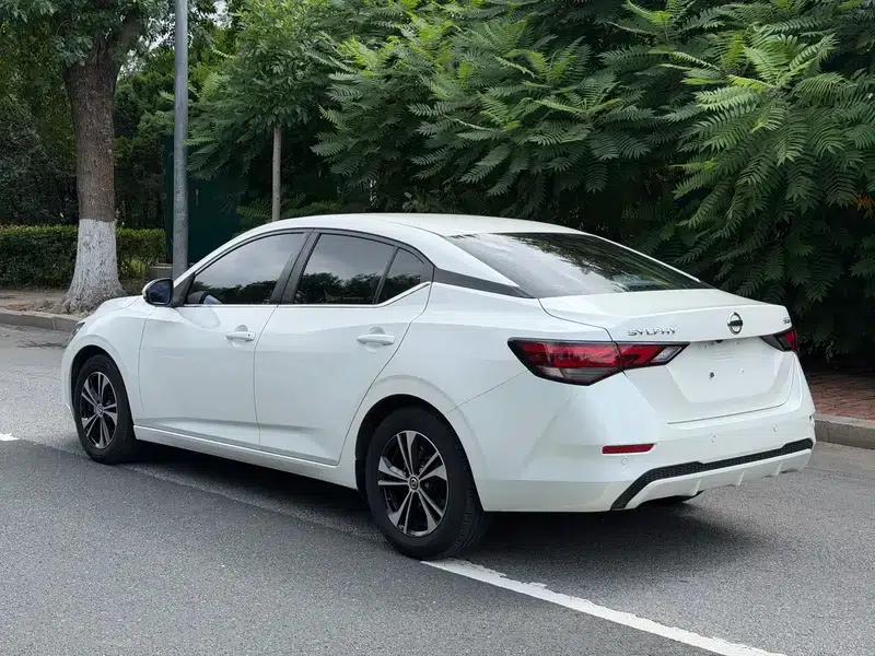 Nissan Sylphy 2023 1.6L CVT Enjoy Edition — миниатюра 5