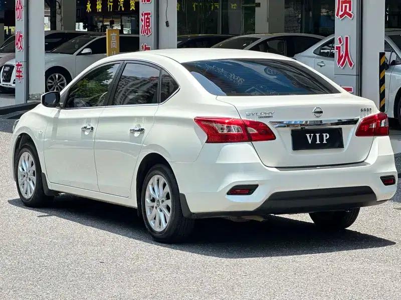 Nissan Sylphy 2022 1.6L XE CVT Comfort Edition — миниатюра 4