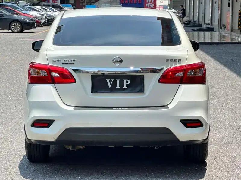 Nissan Sylphy 2022 1.6L XE CVT Comfort Edition — миниатюра 5