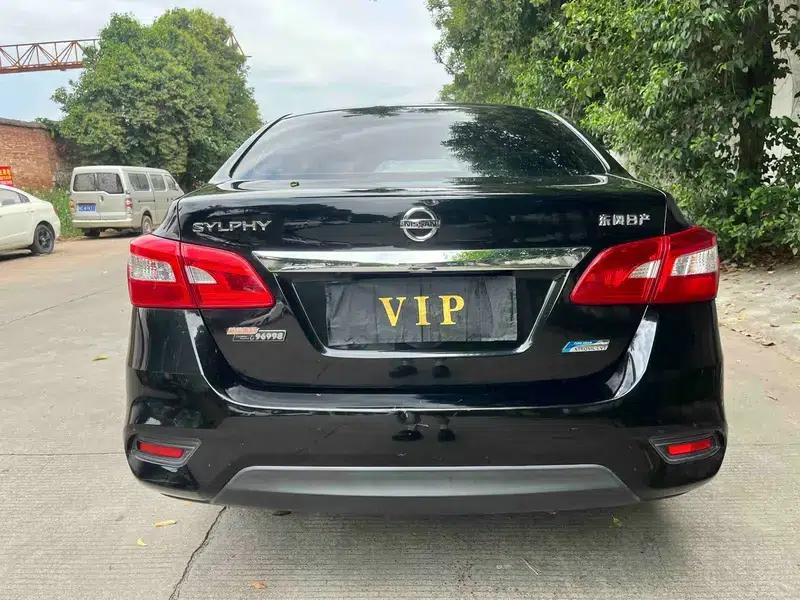 Nissan Sylphy 2018 1.6XV CVT Premium Edition — миниатюра 5