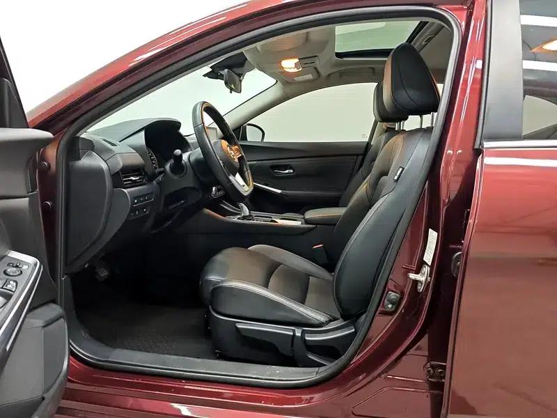 Nissan Sylphy 2020 1.6L XL CVT Smart Edition — миниатюра 17