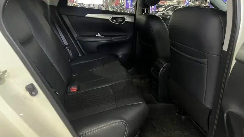 Nissan Sylphy 2022 Classic 1.6 XE CVT Comfort Edition — миниатюра 10