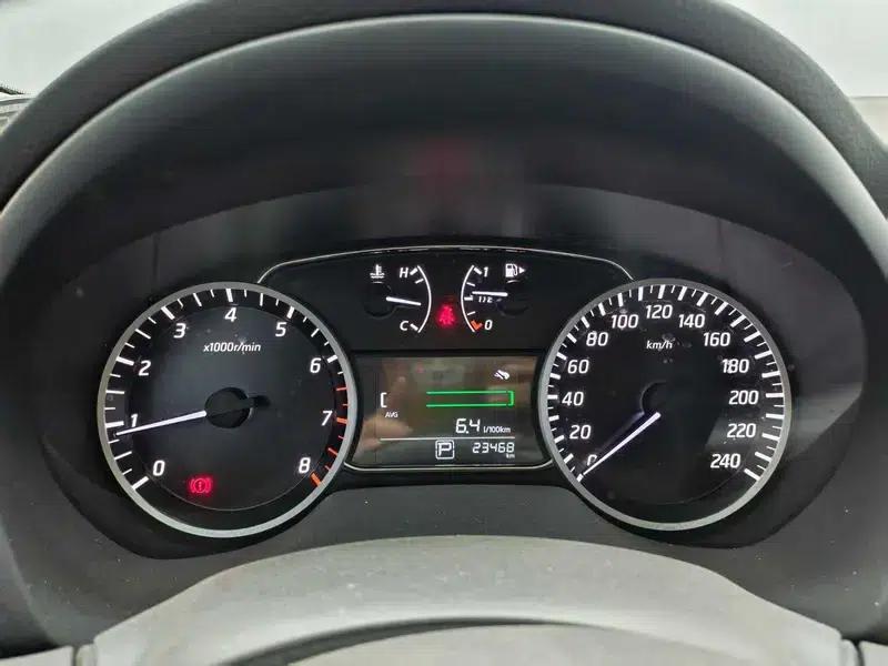 Nissan Sylphy 2022 Classic 1.6 XL CVT Luxury Edition — миниатюра 7