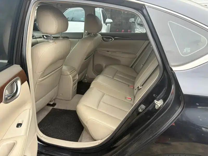 Nissan Sylphy 2012 1.6XL CVT Luxury Edition — миниатюра 9
