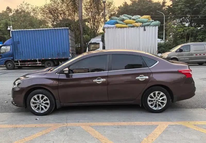 Nissan Sylphy 2016 1.6XL CVT Luxury Edition — миниатюра 4