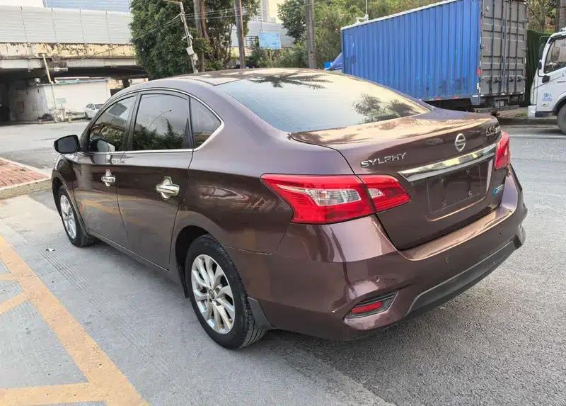 Nissan Sylphy 2016 1.6XL CVT Luxury Edition — миниатюра 5