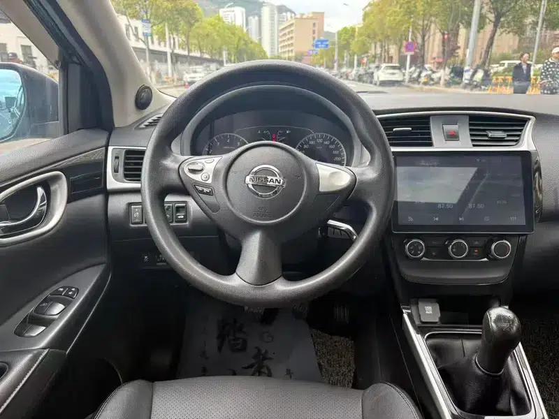 Nissan Sylphy 2016 Classic 1.6XL Manual Deluxe Edition — миниатюра 12
