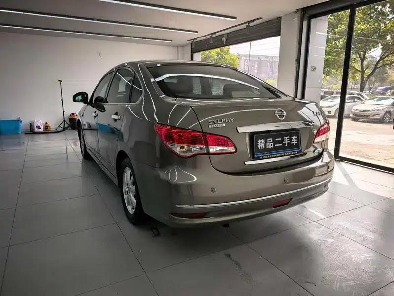 Nissan Sylphy 2018 Classic 1.6XE+ CVT Leading Edition — миниатюра 4