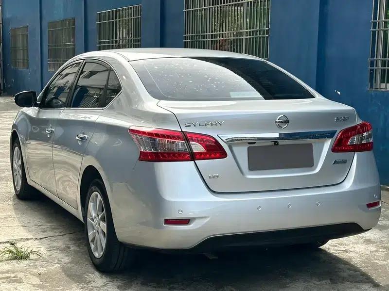 Nissan Sylphy 2012 1.8XE CVT Comfort Edition — миниатюра 4