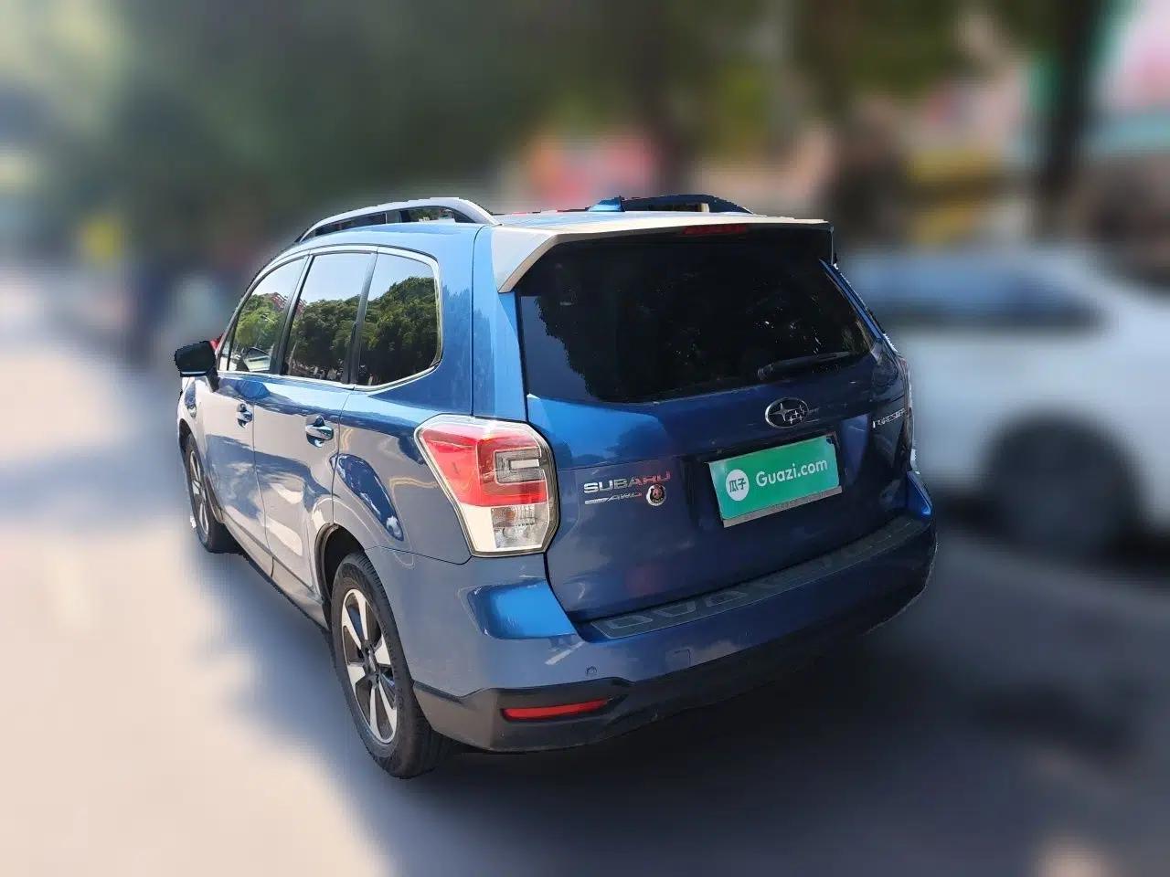 Subaru Forester 2016 2.0i Luxury Navigation Edition — миниатюра 4