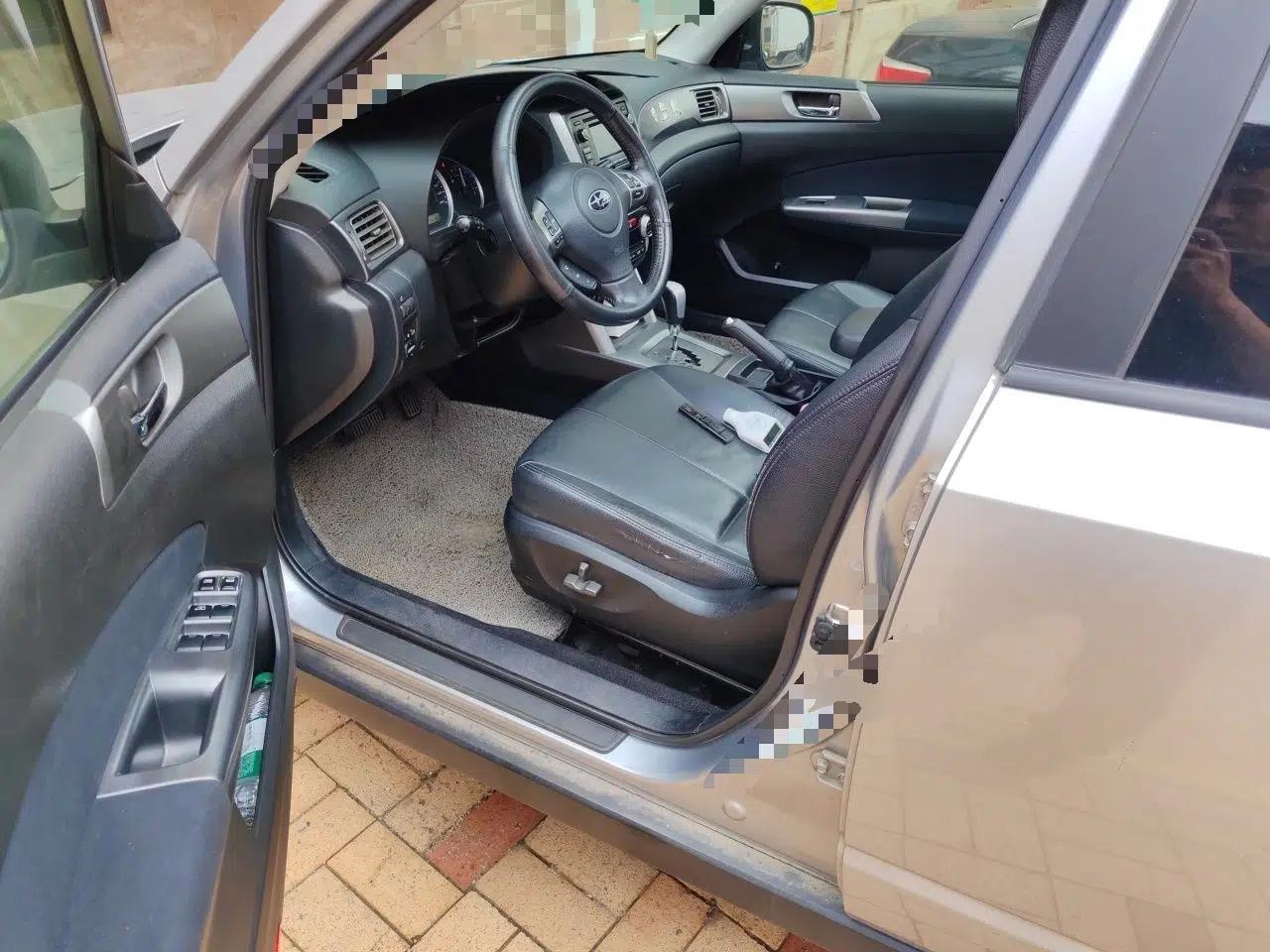 Subaru Forester 2012 2.5XS 15th Anniversary Deluxe Edition — миниатюра 16