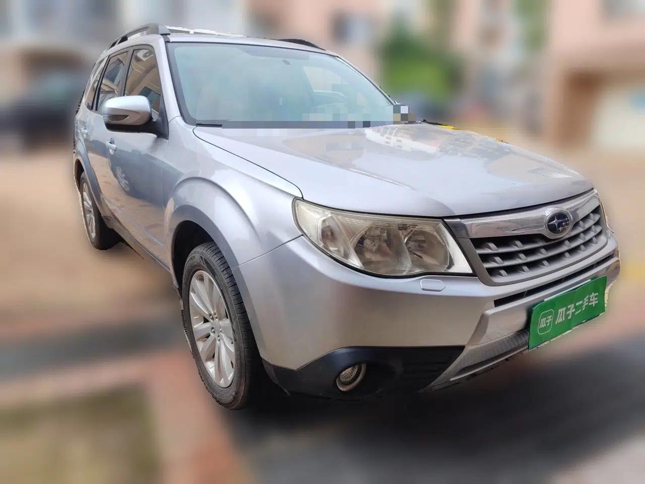Subaru Forester 2012 2.5XS 15th Anniversary Deluxe Edition — миниатюра 3