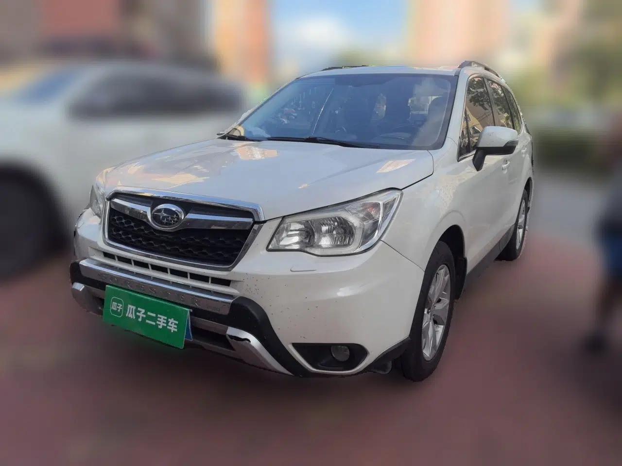 Subaru Forester 2013 2.5i Automatic Luxury Edition — миниатюра 1