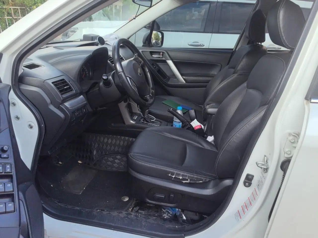 Subaru Forester 2013 2.5i Automatic Luxury Edition — миниатюра 15