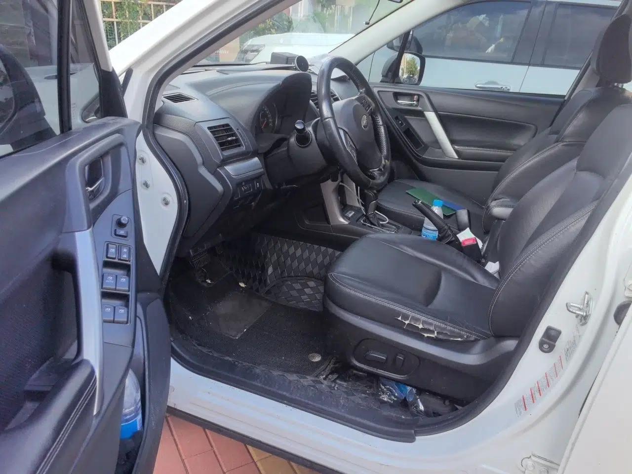 Subaru Forester 2013 2.5i Automatic Luxury Edition — миниатюра 16