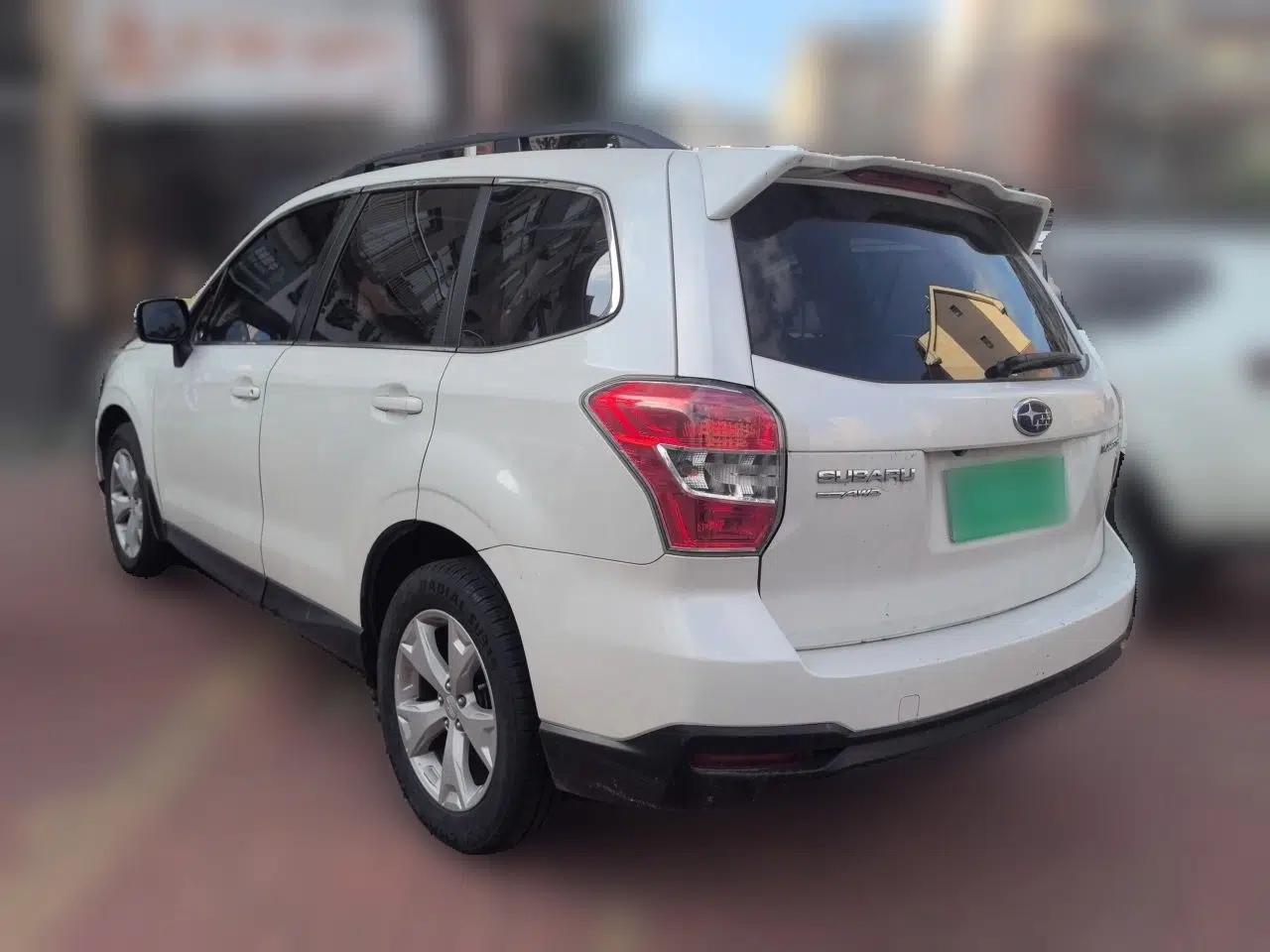 Subaru Forester 2013 2.5i Automatic Luxury Edition — миниатюра 4