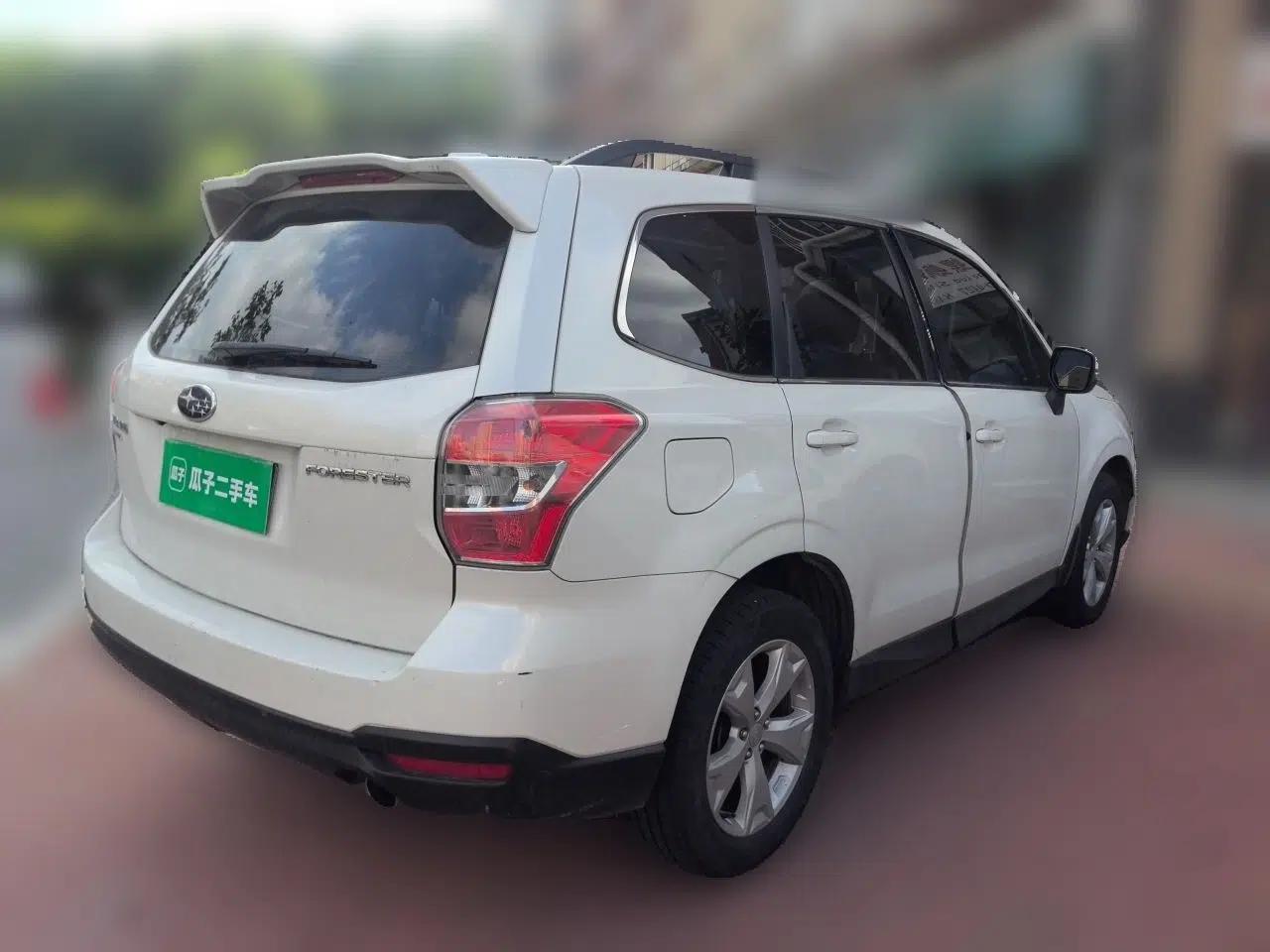 Subaru Forester 2013 2.5i Automatic Luxury Edition — миниатюра 6