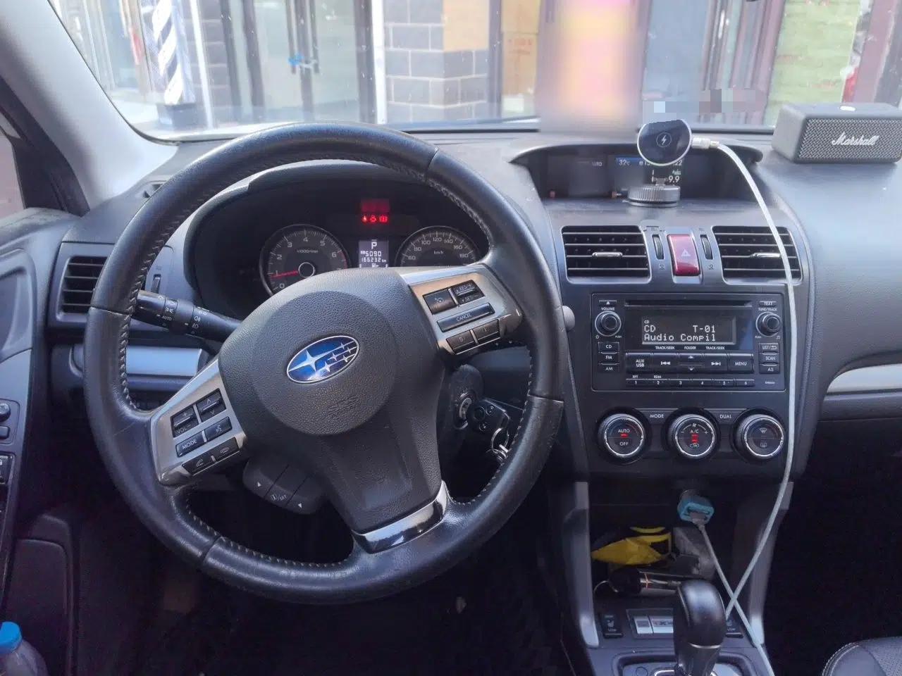 Subaru Forester 2013 2.5i Automatic Luxury Edition — миниатюра 10