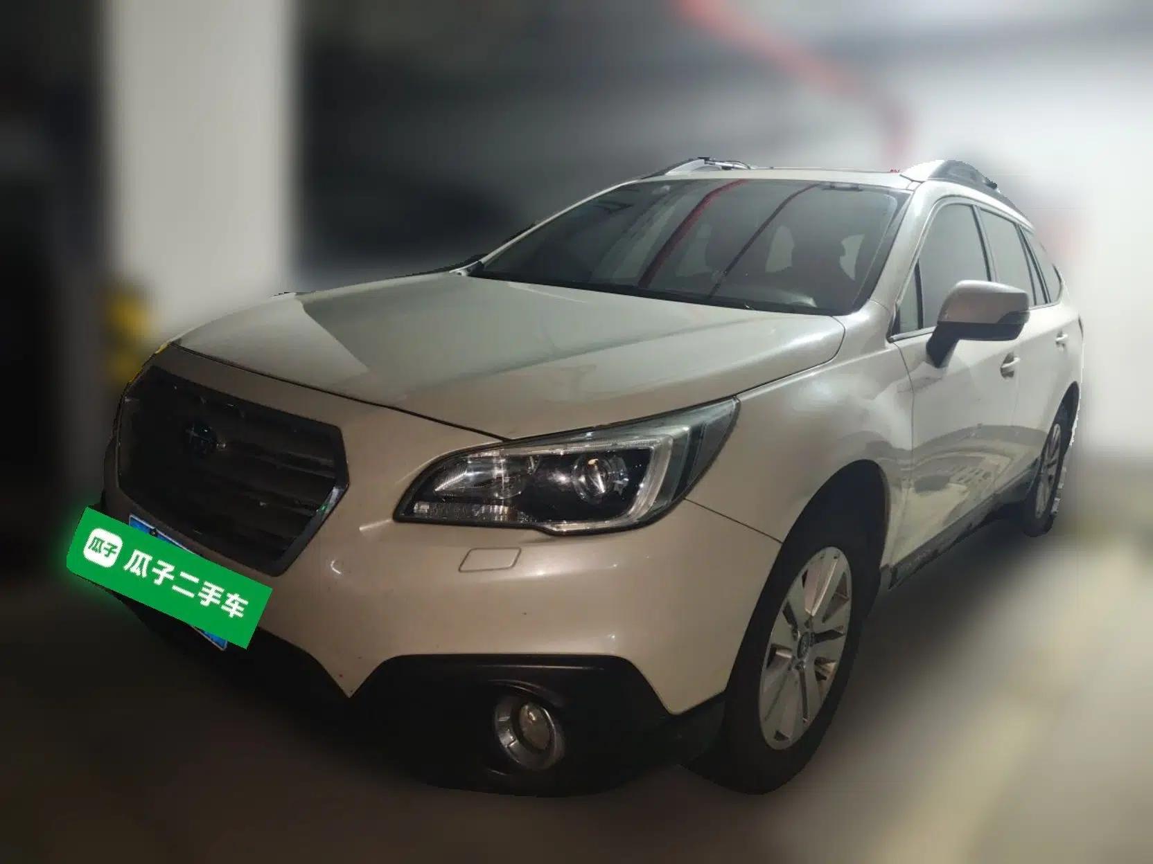 Subaru Outback 2015 2.5i Luxury Navigation Edition — миниатюра 1