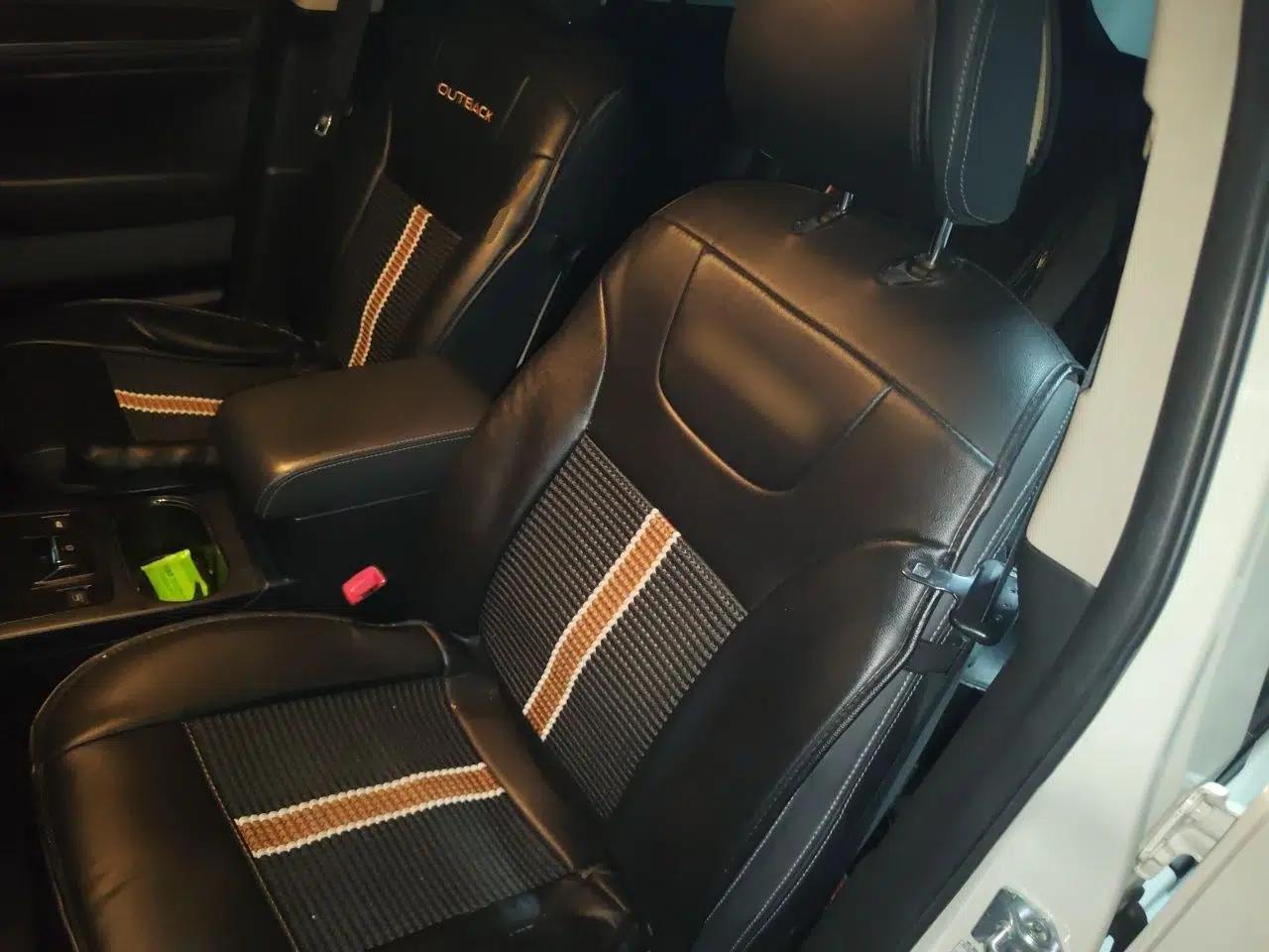 Subaru Outback 2015 2.5i Luxury Navigation Edition — миниатюра 15