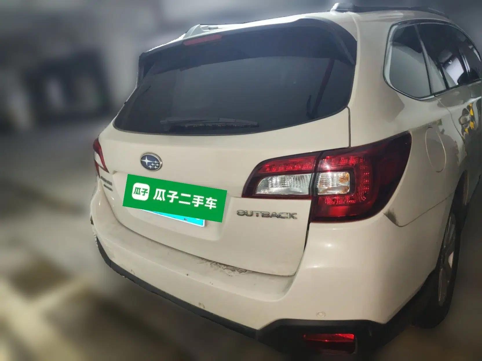 Subaru Outback 2015 2.5i Luxury Navigation Edition — миниатюра 5